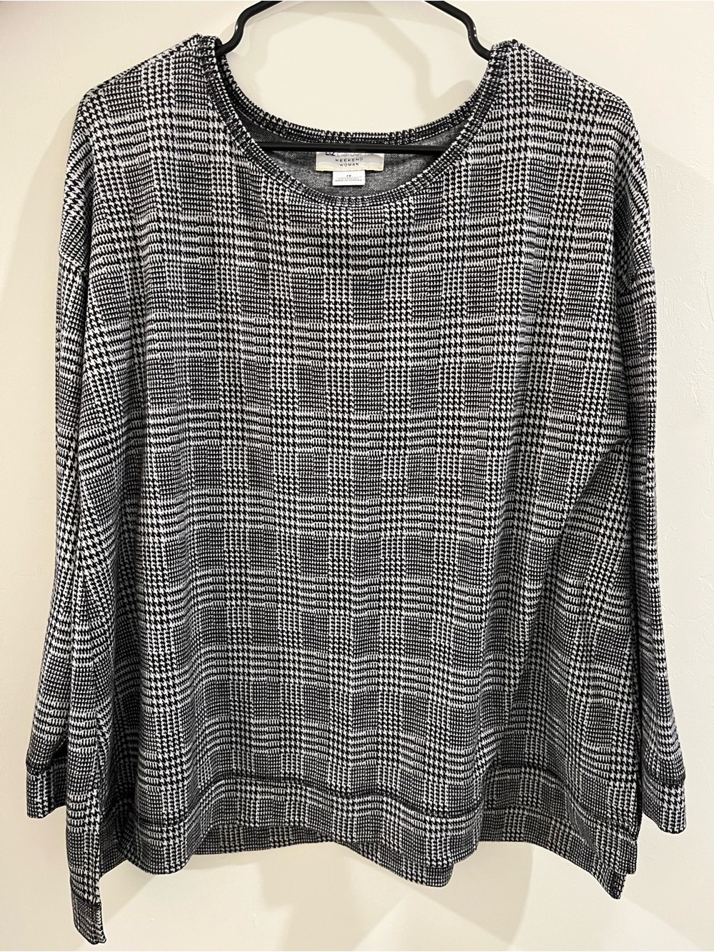 Liz Claiborne Black & White Glen Plaid Long Sleeve Tunic
